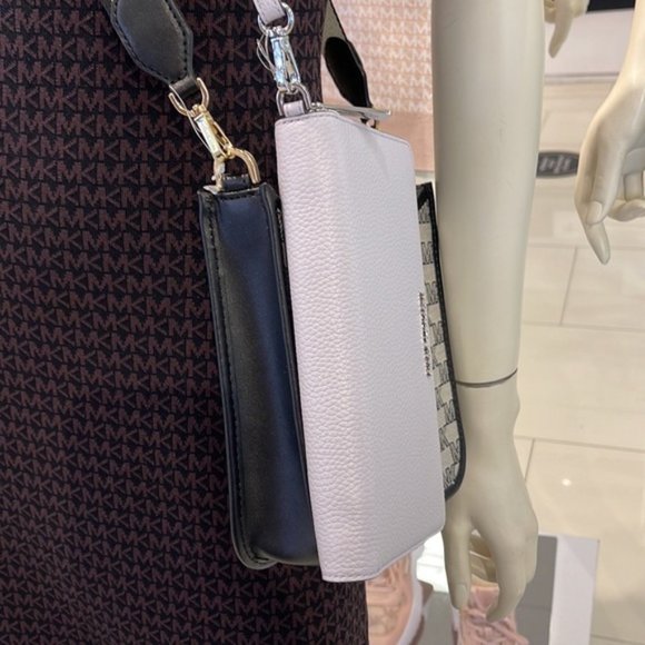 Michael Kors Jet Set Travel Large Travel Continental Wallet Leather Wristlet - Picture 15 of 16